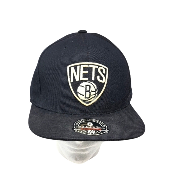 Brooklyn Nets Hat Mens Size 8 Black Cap Spell Out Mitchell & Ness NBA Wool Blend - Picture 1 of 5
